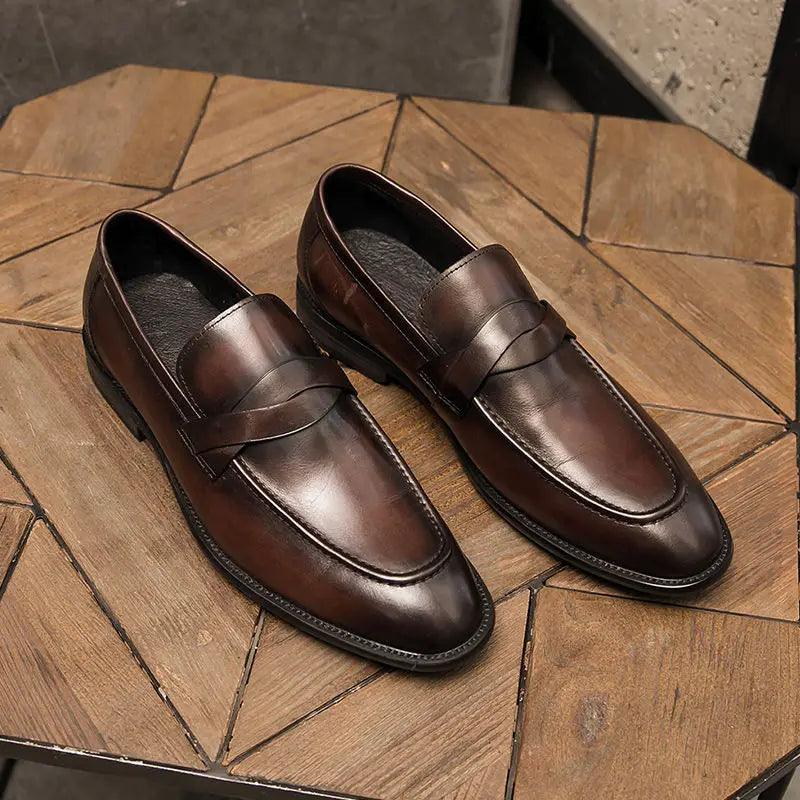 CASUAL LEATHER LOAFERS